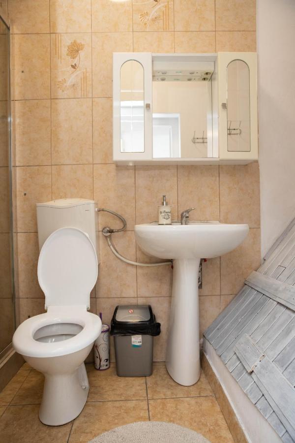 Cosy Apartment In City Centre 拉迪亚 外观 照片